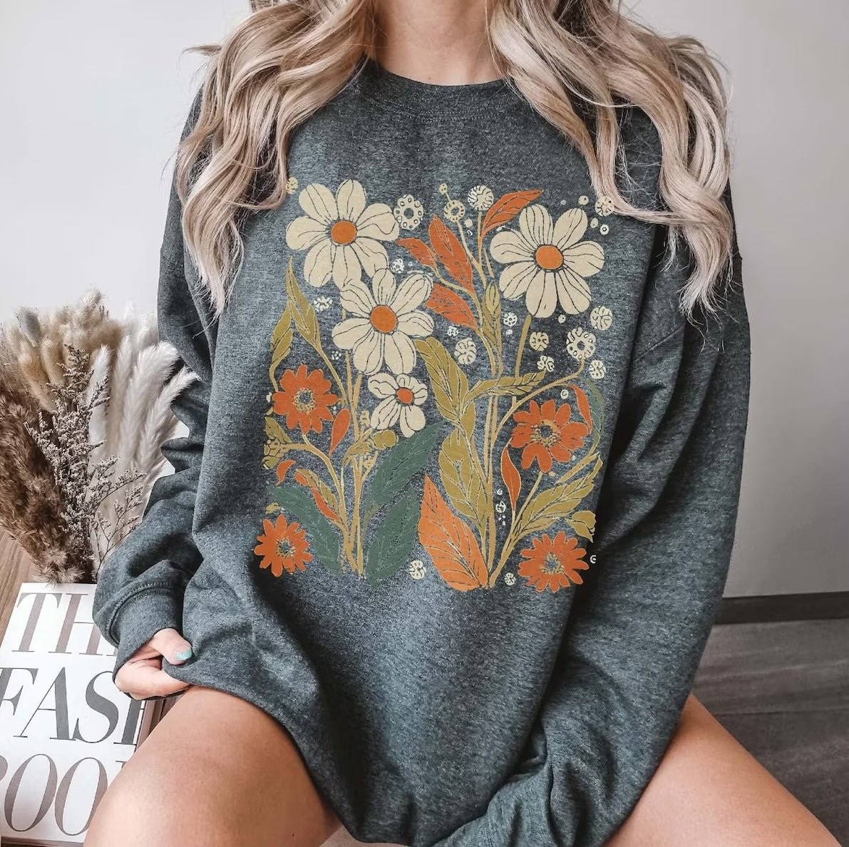 Vintage Wildflower Sweatshirt - Lightmind Design