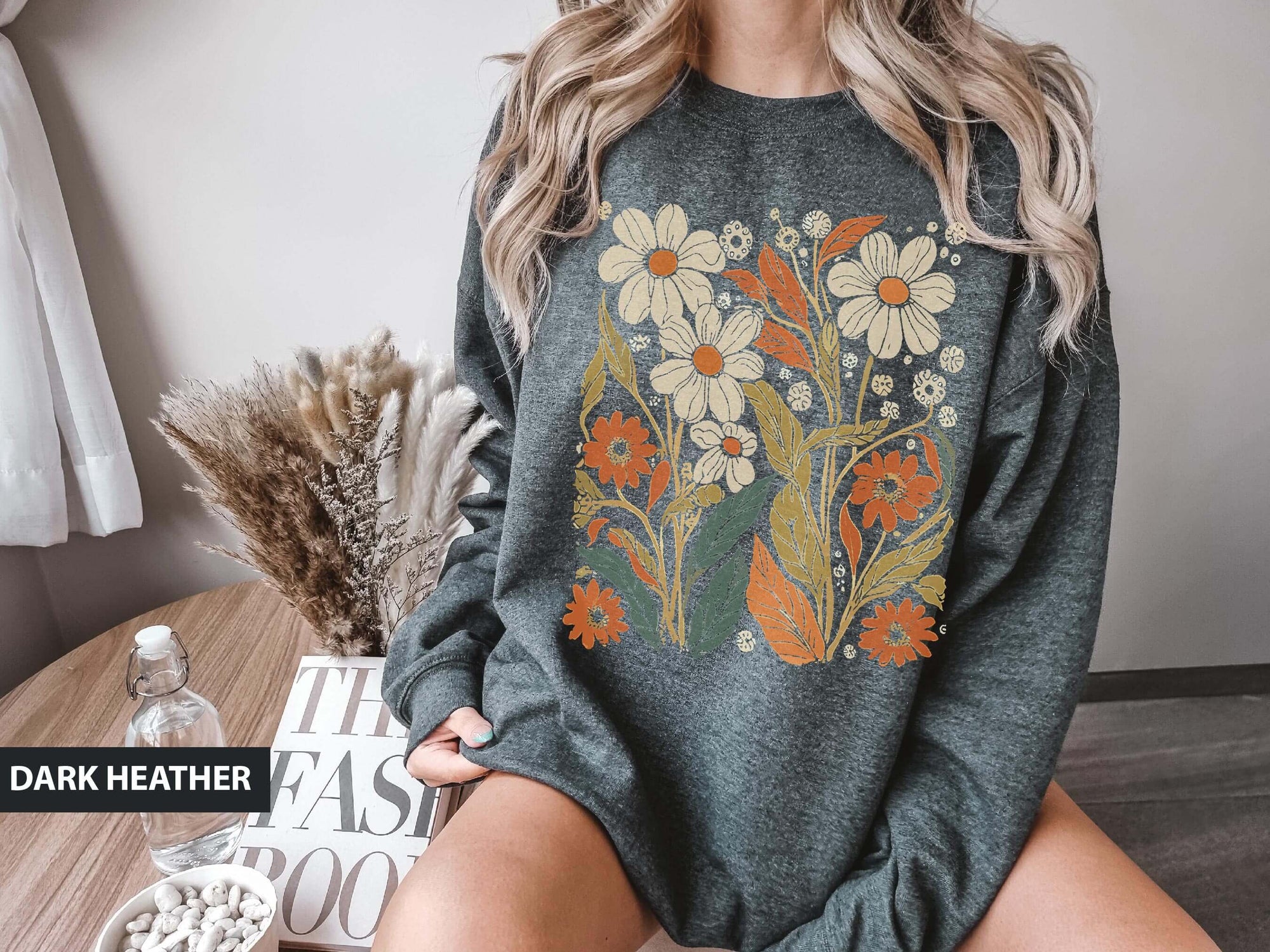 Vintage Wildflower Sweatshirt - Lightmind Design